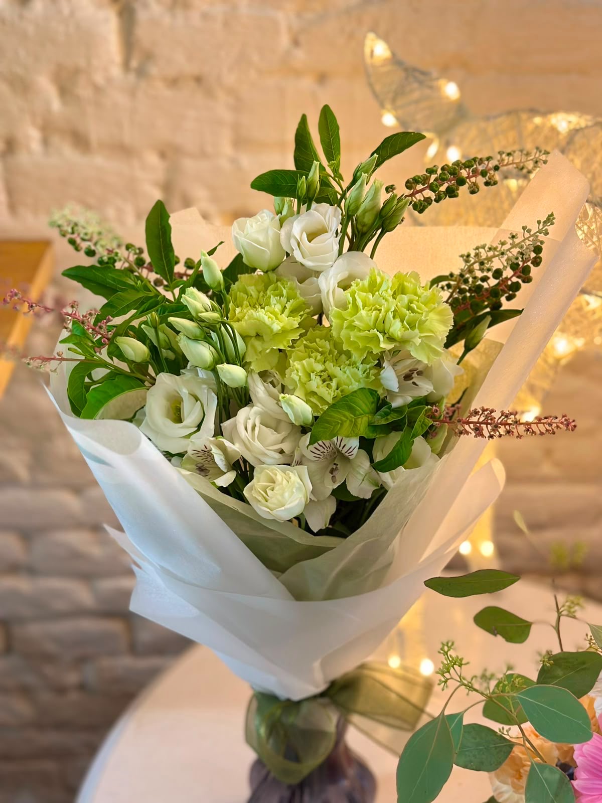 Ramo de Flores · Blanco & Verde